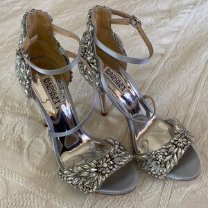 Badgley Mischka heeled embellished bridal sandal worn once, Size 7 1/2. EUC